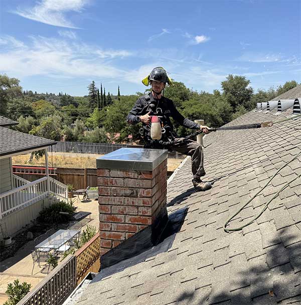 Technician Chimney Repair